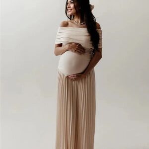 Off-Shoulder Pleated Maxi Maternity Dress in apricot